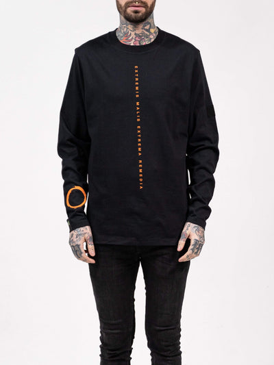 A black long sleeve with discreet orange prints. Inspired from the game The Division.